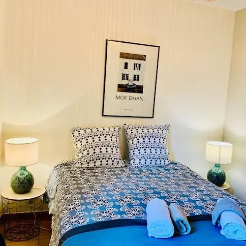 Maison Familiale Vue Au Calme 3 Etoiles Rose *